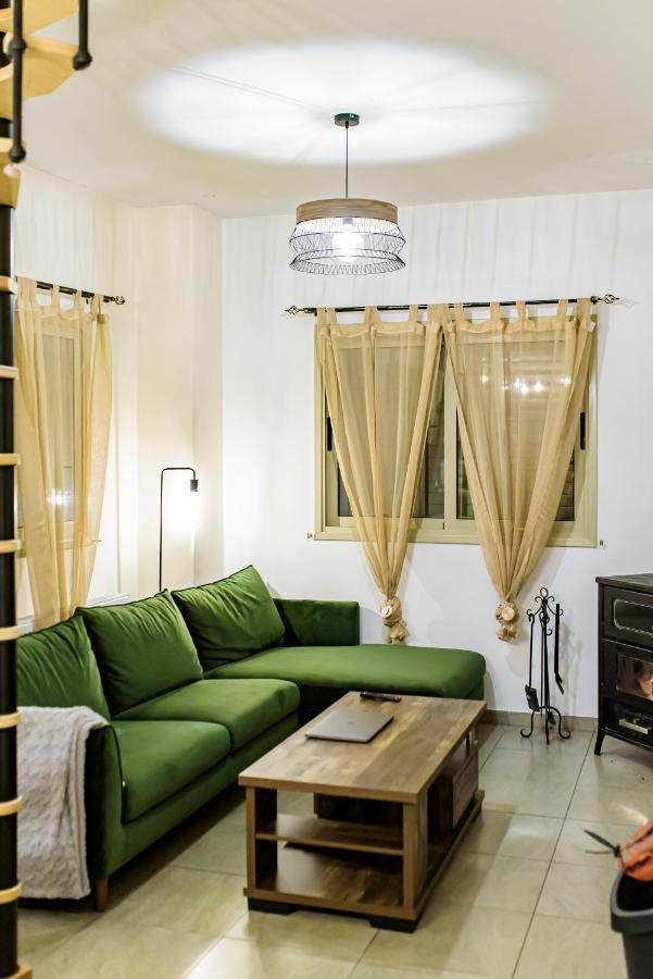 Aprosmeno Jacuzzi House 2 Apartamento Agros Exterior foto